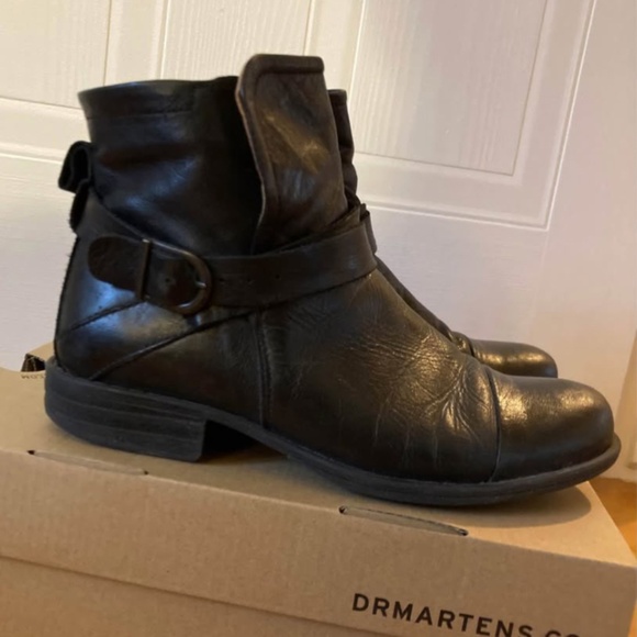 Biker black buckle ankle boots - Picture 2 of 4